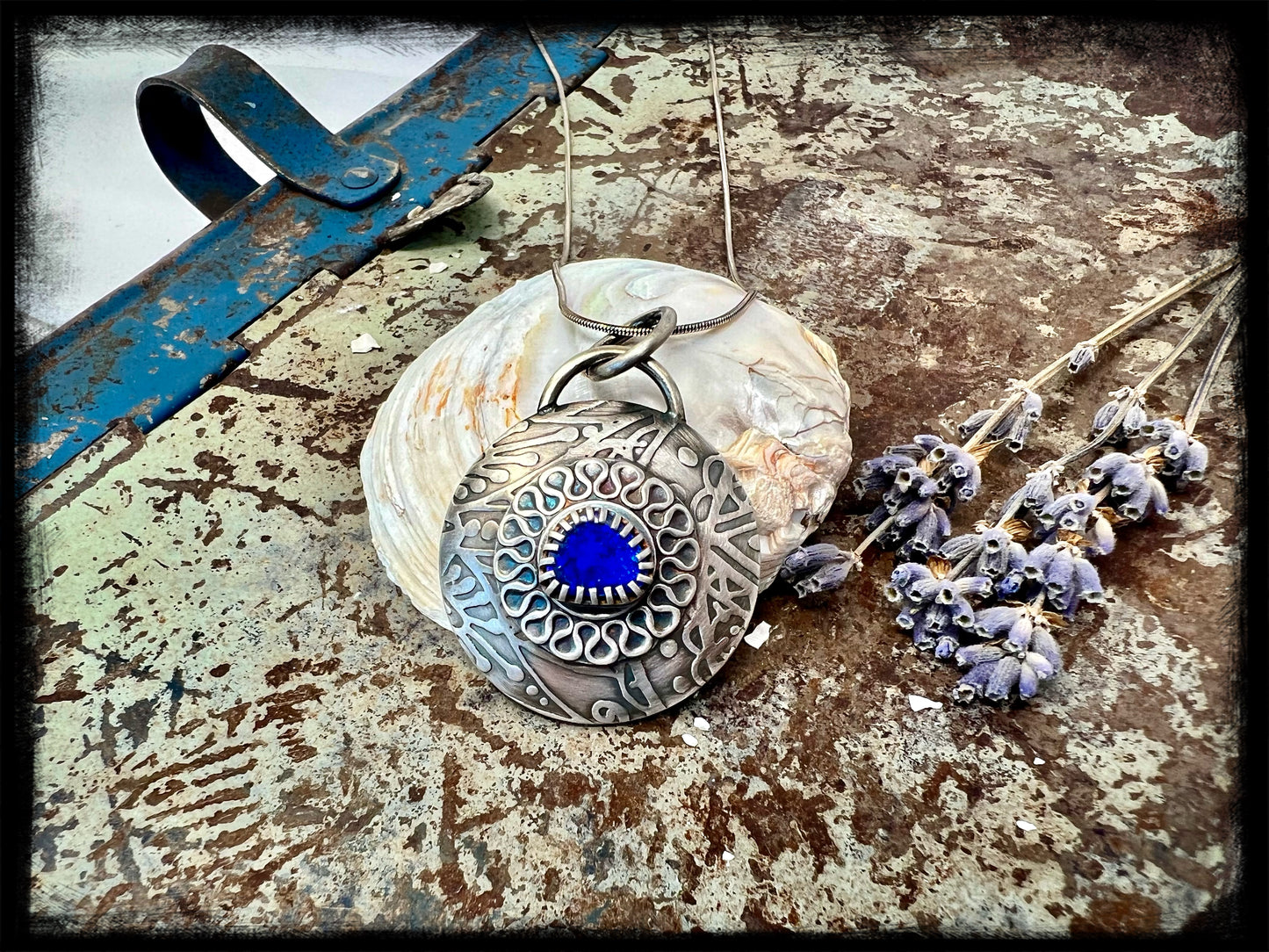 Picture Pendant/Locket with Opal