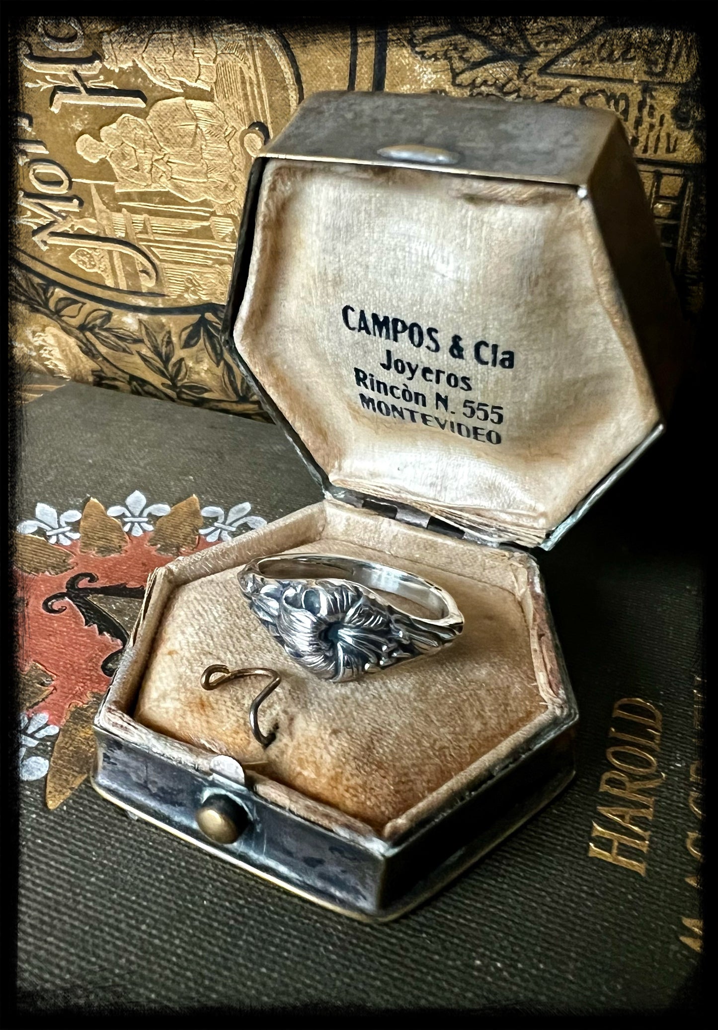 Easter Lily Birth Month Flower Ring-March 22-April 25