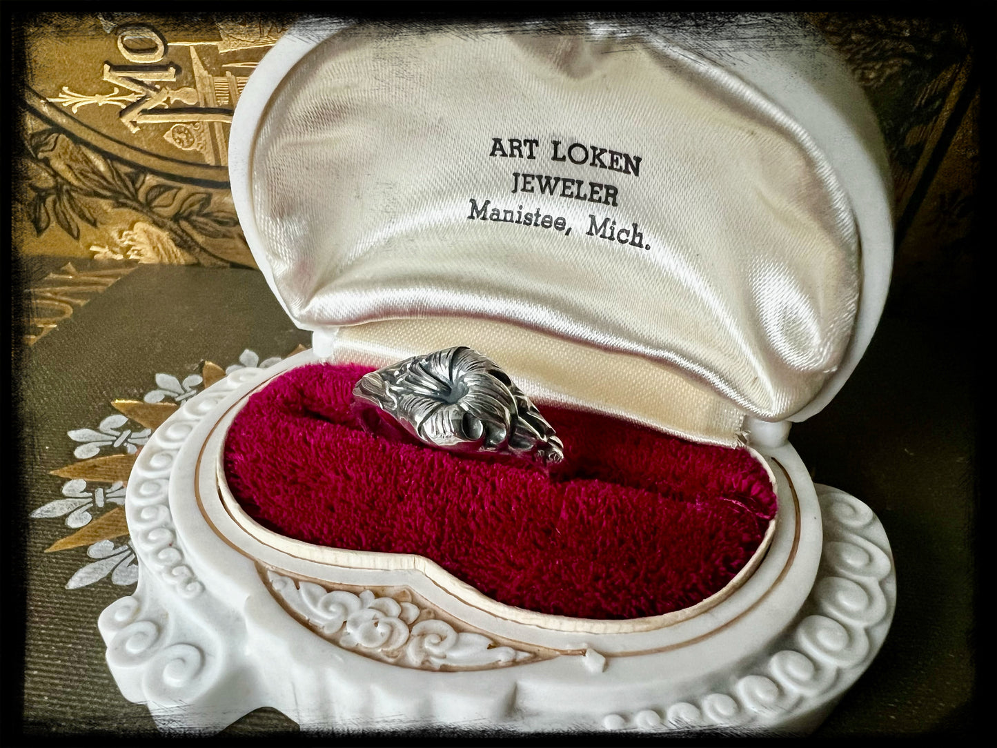 Easter Lily Birth Month Flower Ring-March 22-April 25