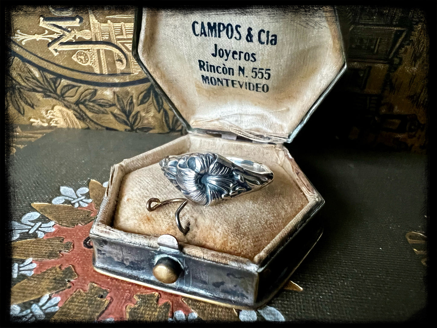 Easter Lily Birth Month Flower Ring-March 22-April 25