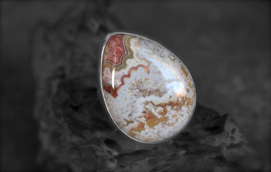 Crazy Lace Agate Stone Ring Size 6.5